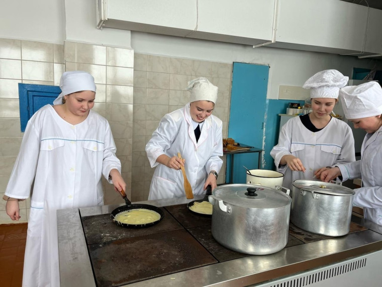 Мастер - класс по изготовлению блинов «Ой, блиночки мои!».